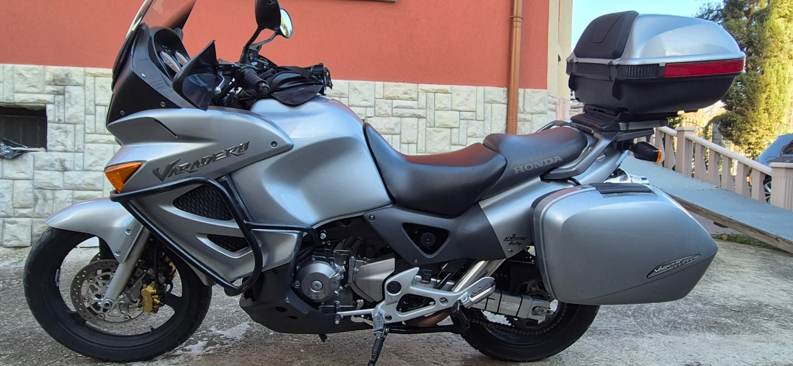 Honda Varadero Xl1000VA - изображение 2