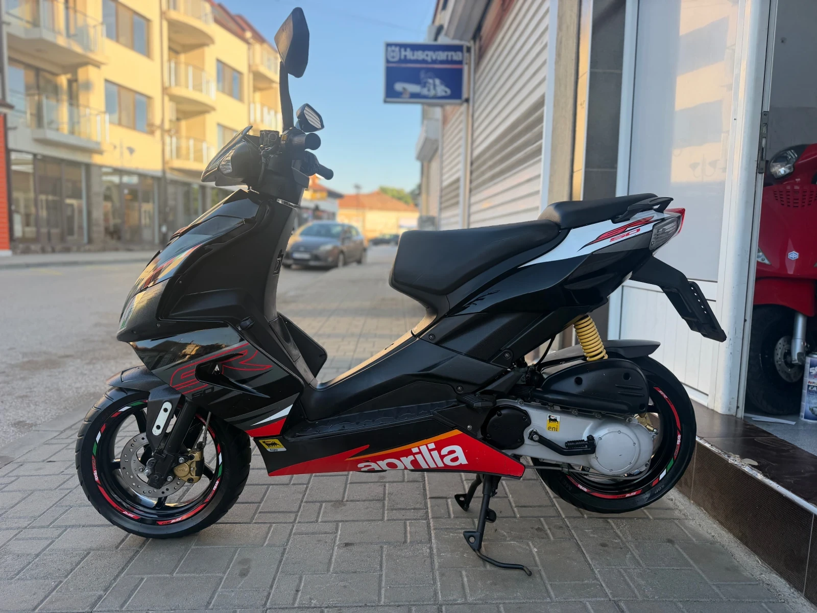 Aprilia Sr 50R, снимка 5 - Мотоциклети и мототехника - 55287386