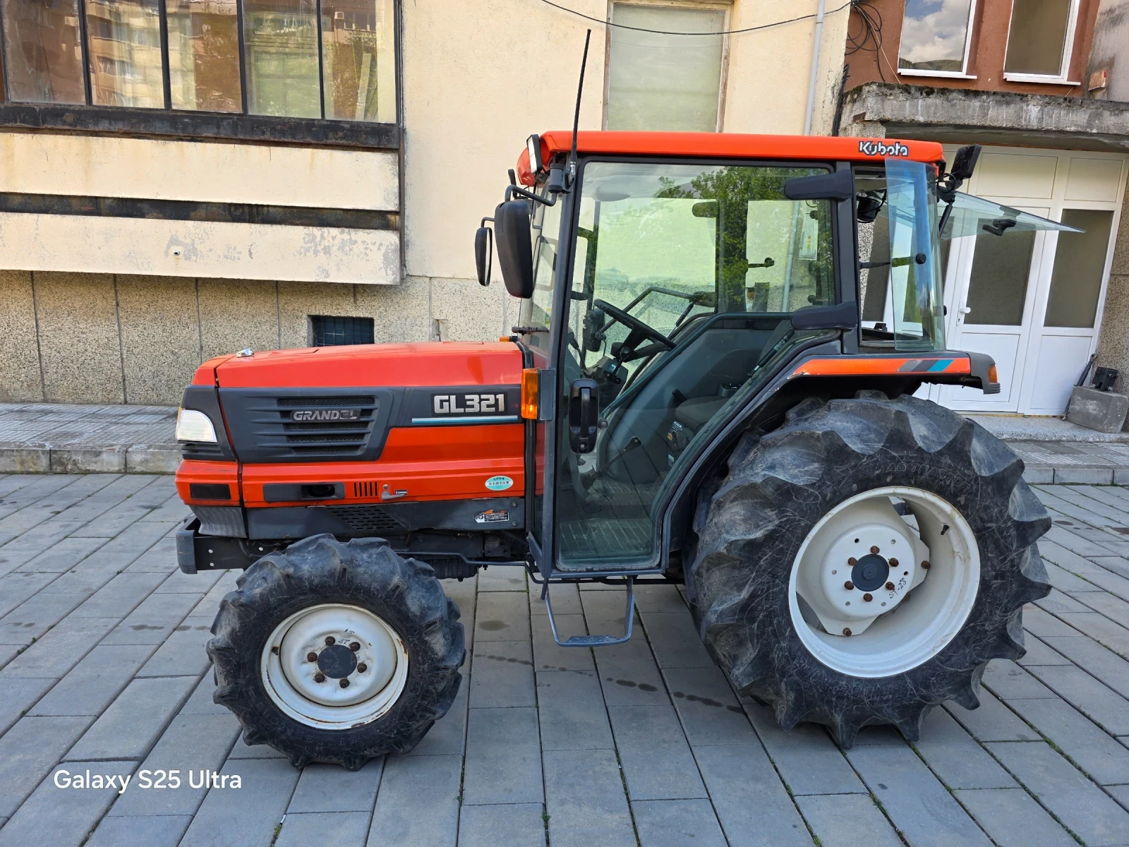 Трактор Kubota GL32 - изображение 6