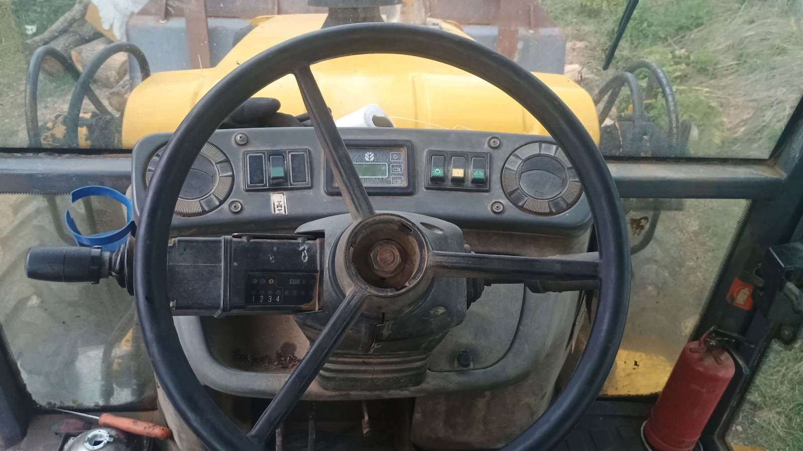 Багер New Holland 95 - изображение 5