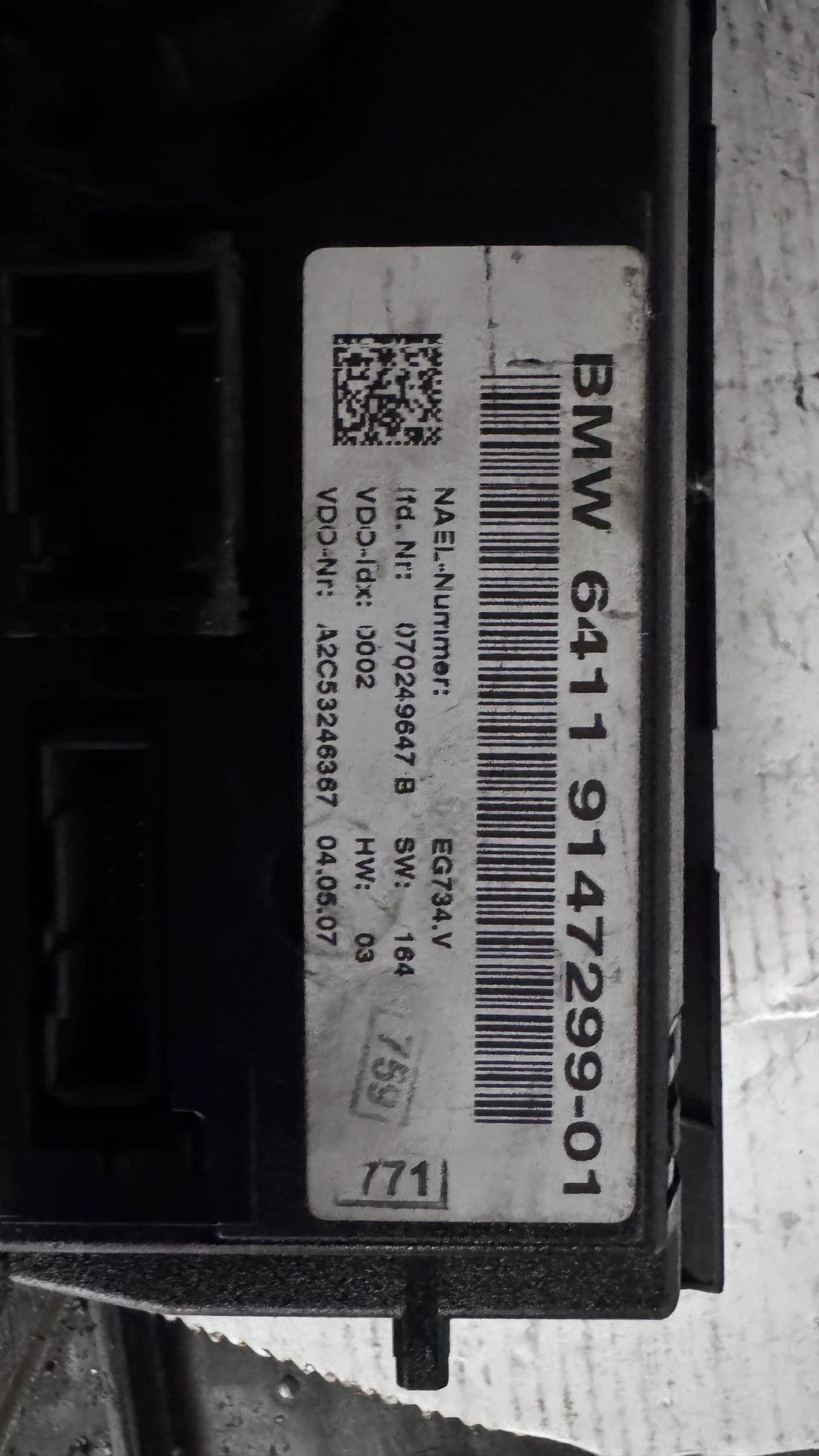   /  /  a BMW F91 -  64119147299-01 / A2C53246367 | Mobile.bg   2