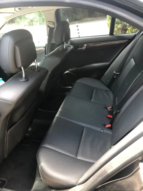 Mercedes-Benz C 320 CDI, снимка 9