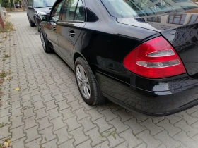 Mercedes-Benz E 200, снимка 10