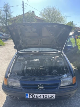Opel Astra, снимка 1