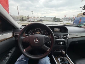Mercedes-Benz E 220 7G* Кожа* Navi* , снимка 12