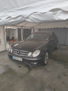 Mercedes-Benz E 320, снимка 1