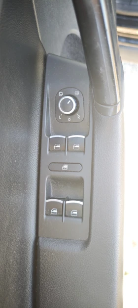 VW Passat B6 - 4400 € / 8605.65 лв. - 72193359 11