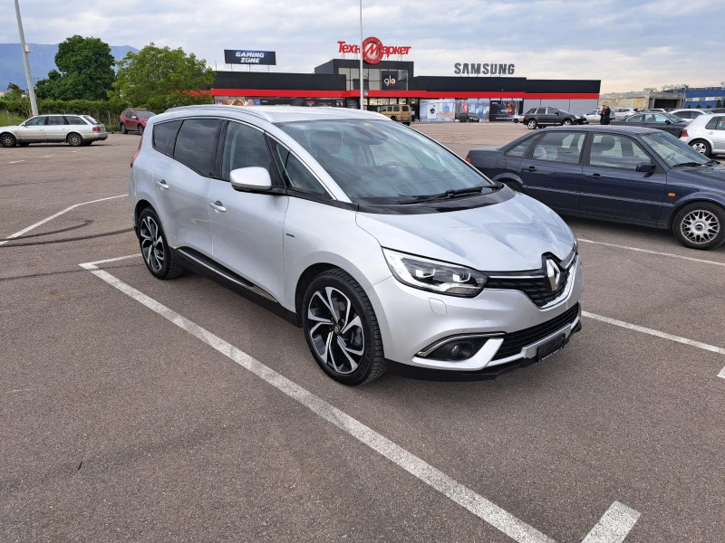 Renault Grand scenic 1.6 dci full led bose koja Navi , снимка 8 - Автомобили и джипове - 40726789