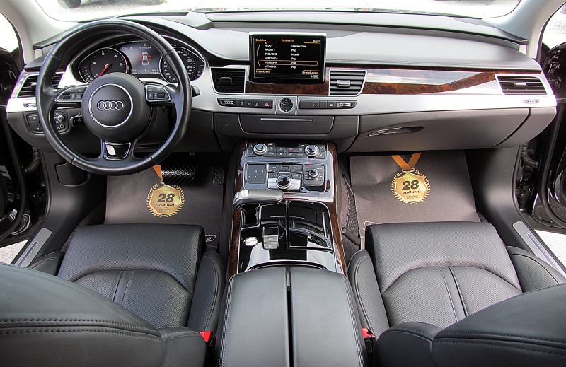 Audi A8  LONG/MATRIX/DISTRONIC/ГЕРМАНИЯ/ СОБСТВЕН ЛИЗИНГ, снимка 15 - Автомобили и джипове - 45403124