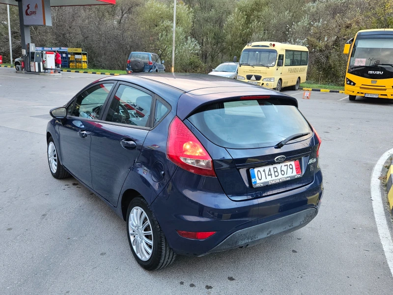 Ford Fiesta 1.6 Tdci Klima/2012g, снимка 4 - Автомобили и джипове - 47931205