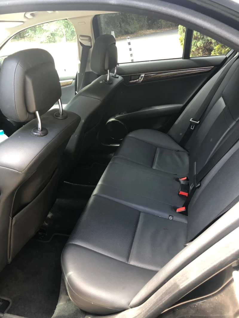 Mercedes-Benz C 320 CDI, снимка 9 - Автомобили и джипове - 51291998
