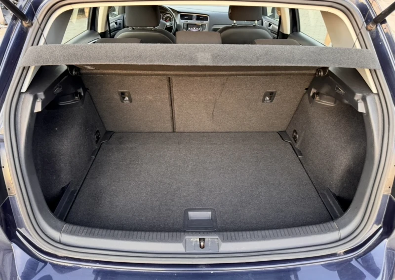 VW Golf 1.6TDI , снимка 13 - Автомобили и джипове - 51637008