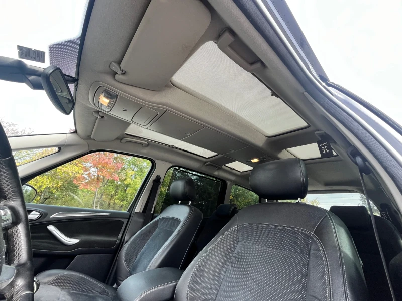 Ford Galaxy 2.2tdci/TITANIUM/Регистриран/Обслужен//, снимка 16 - Автомобили и джипове - 52418838