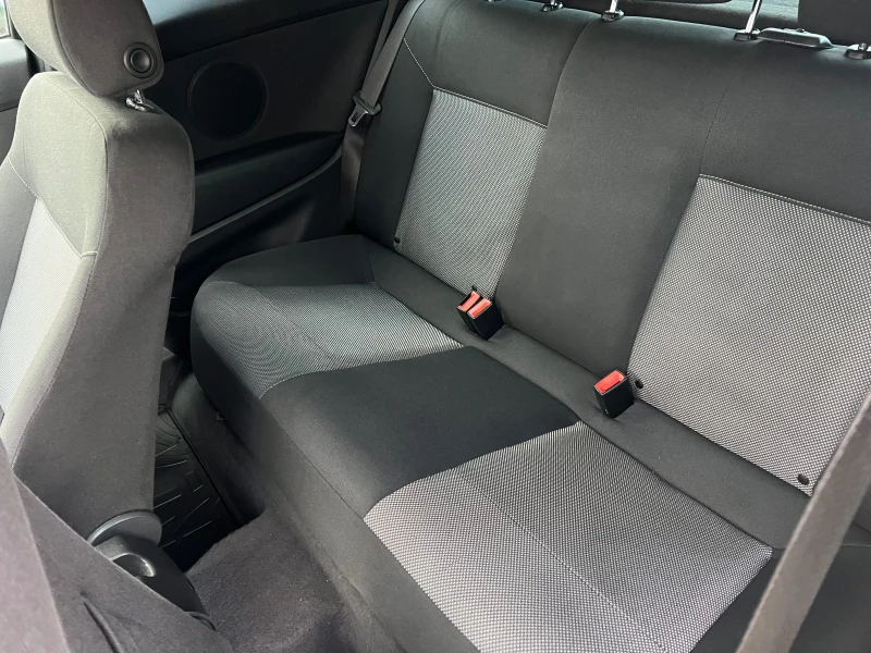 Opel Astra 1.6i 16v/116p.s-GTC/Faceleft, снимка 11 - Автомобили и джипове - 52516727