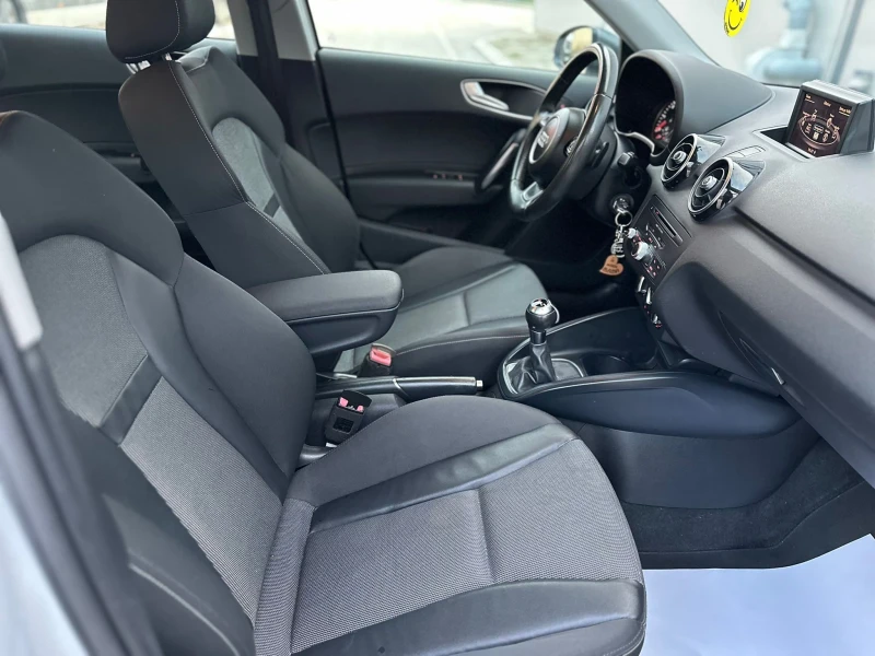 Audi A1 1.6TDi S-tronic 7G АВТОМАТИК NAVI LED, снимка 12 - Автомобили и джипове - 52632238