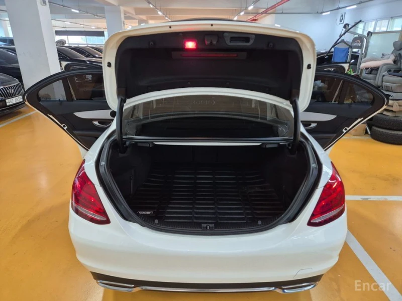 Mercedes-Benz C 220, снимка 6 - Автомобили и джипове - 53363174