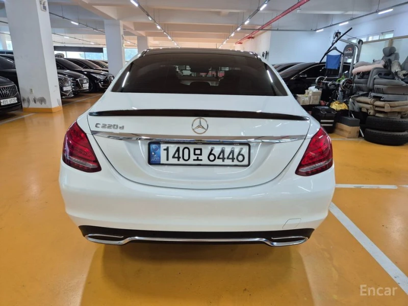 Mercedes-Benz C 220, снимка 5 - Автомобили и джипове - 53363174