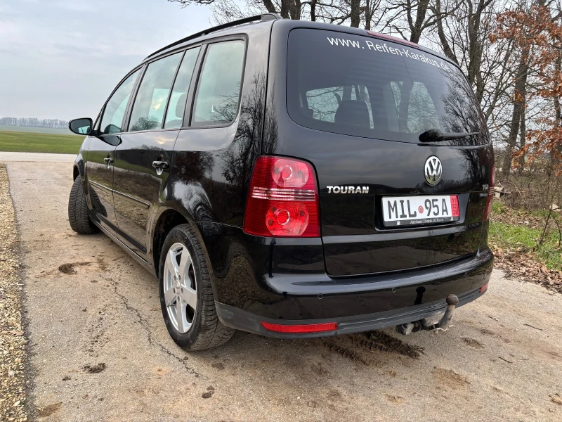 VW Touran, снимка 6 - Автомобили и джипове - 53458549