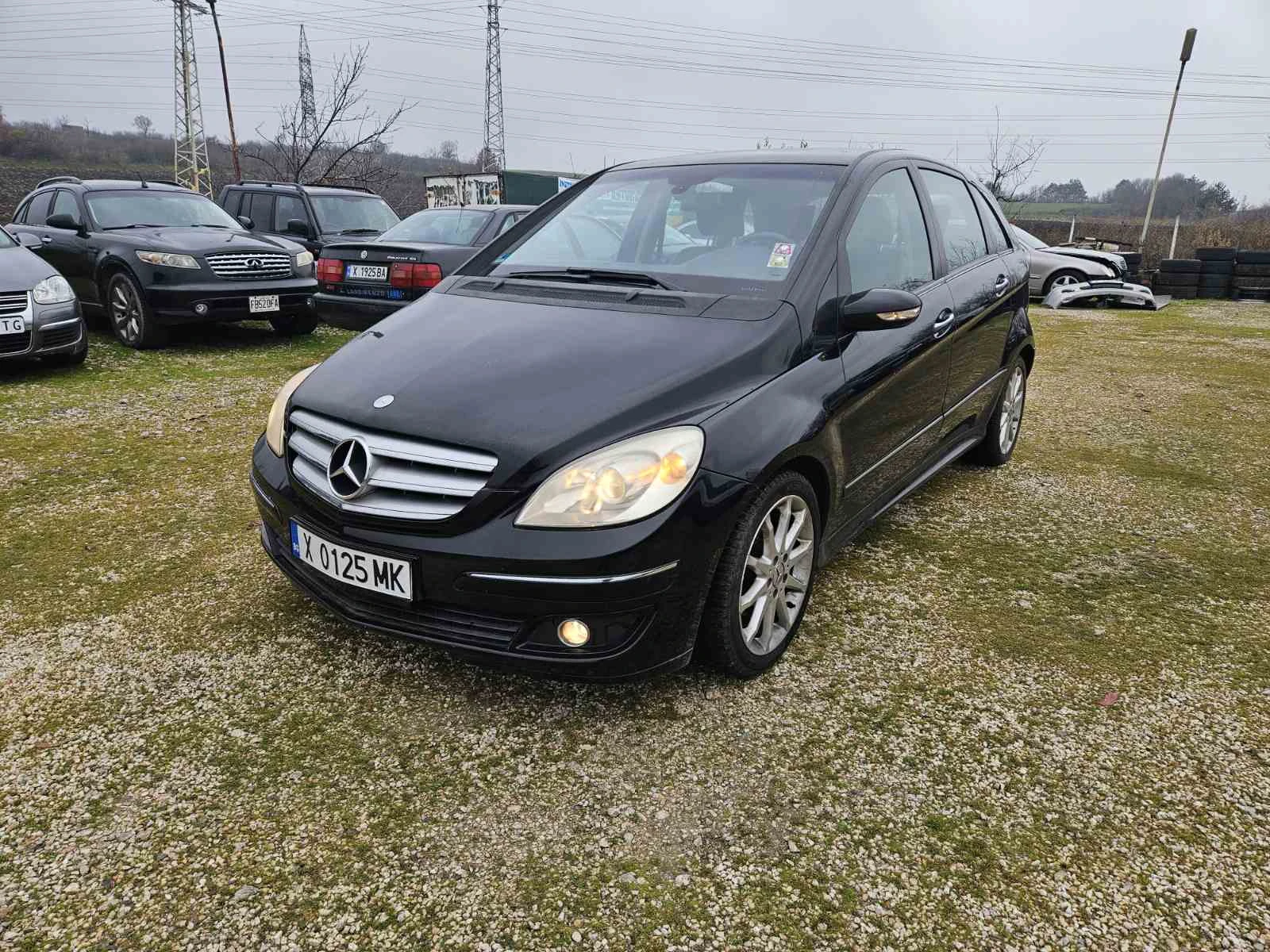 Mercedes-Benz B 200 2.0 140k.c, снимка 1