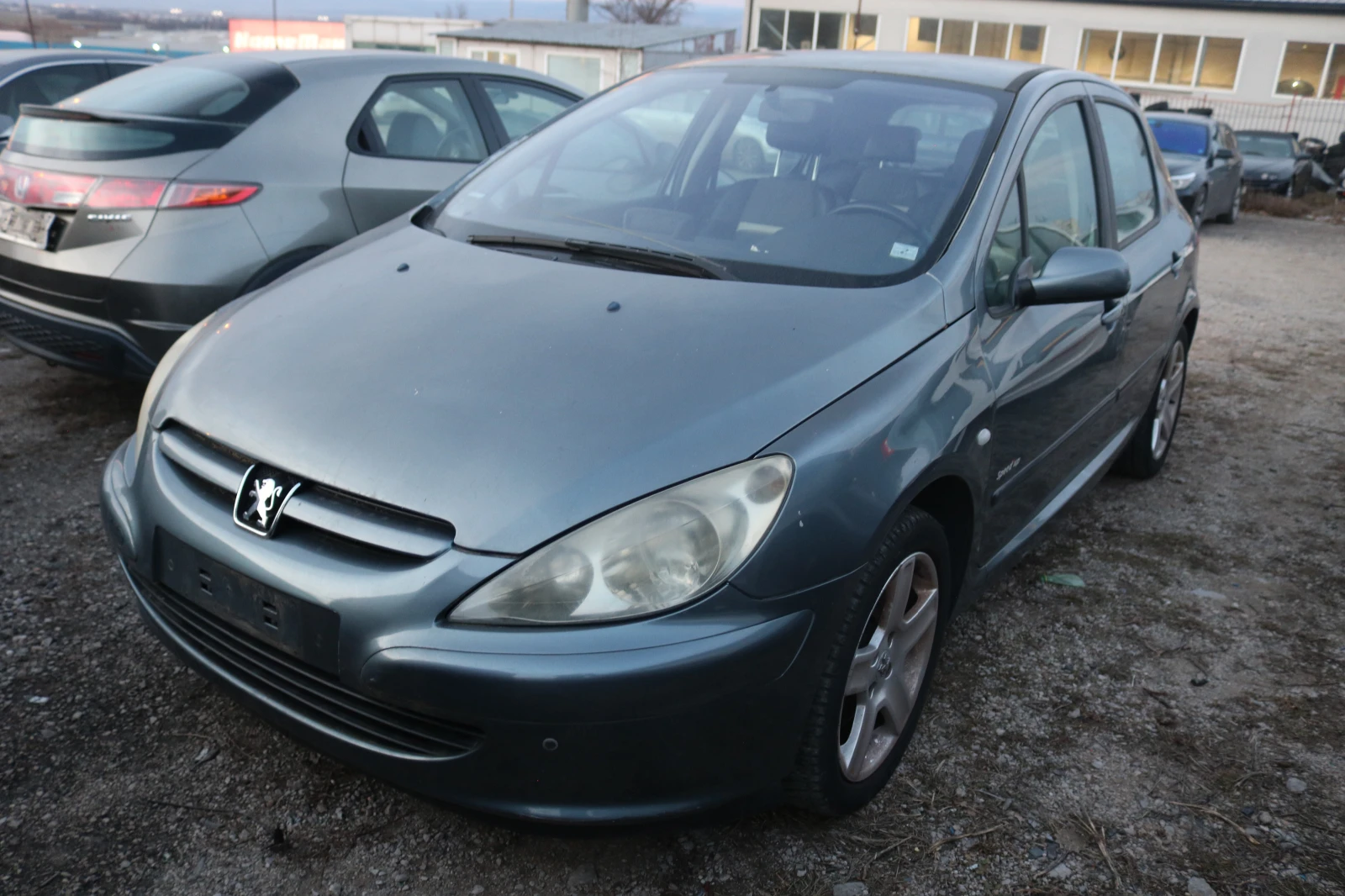 Peugeot 307 2.0 HDI - изображение 2