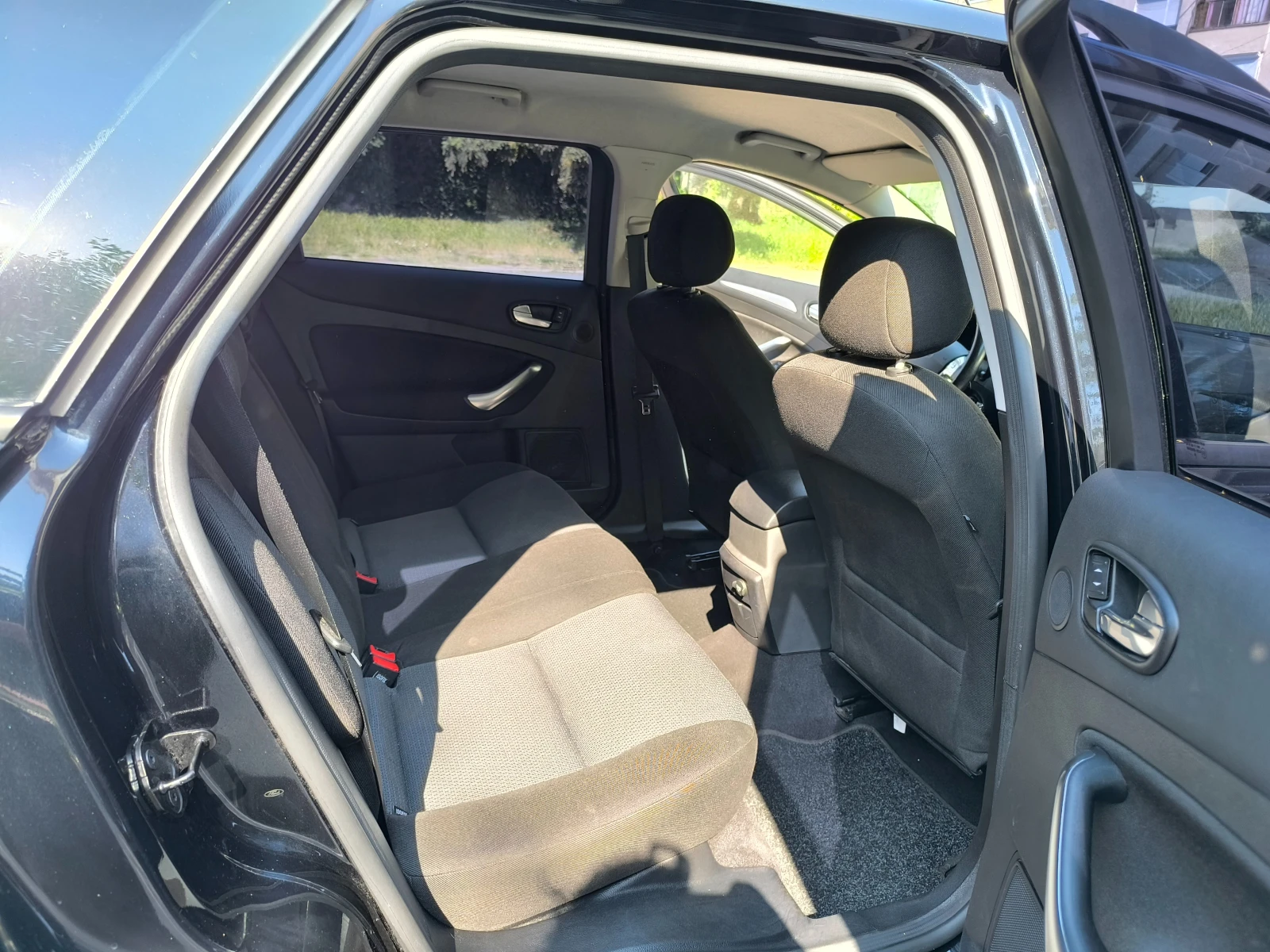 Ford Mondeo 1.9 TDCI | Mobile.bg — изображение 12