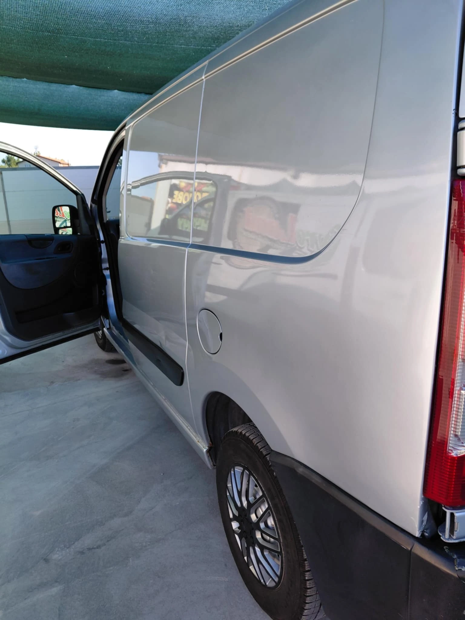 Peugeot Expert 1.6 HDI - изображение 9
