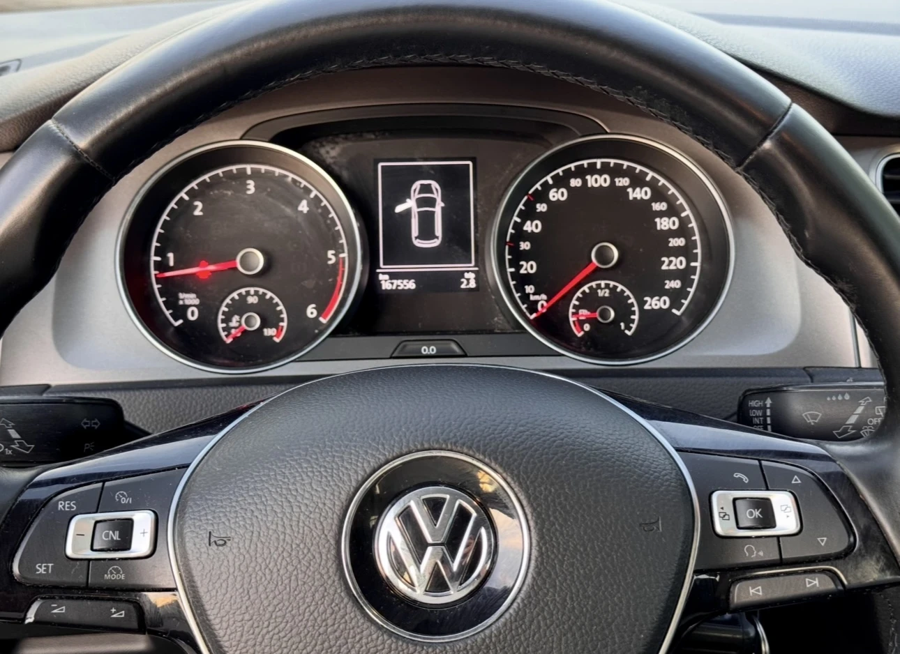 VW Golf 1.6TDI  - изображение 7