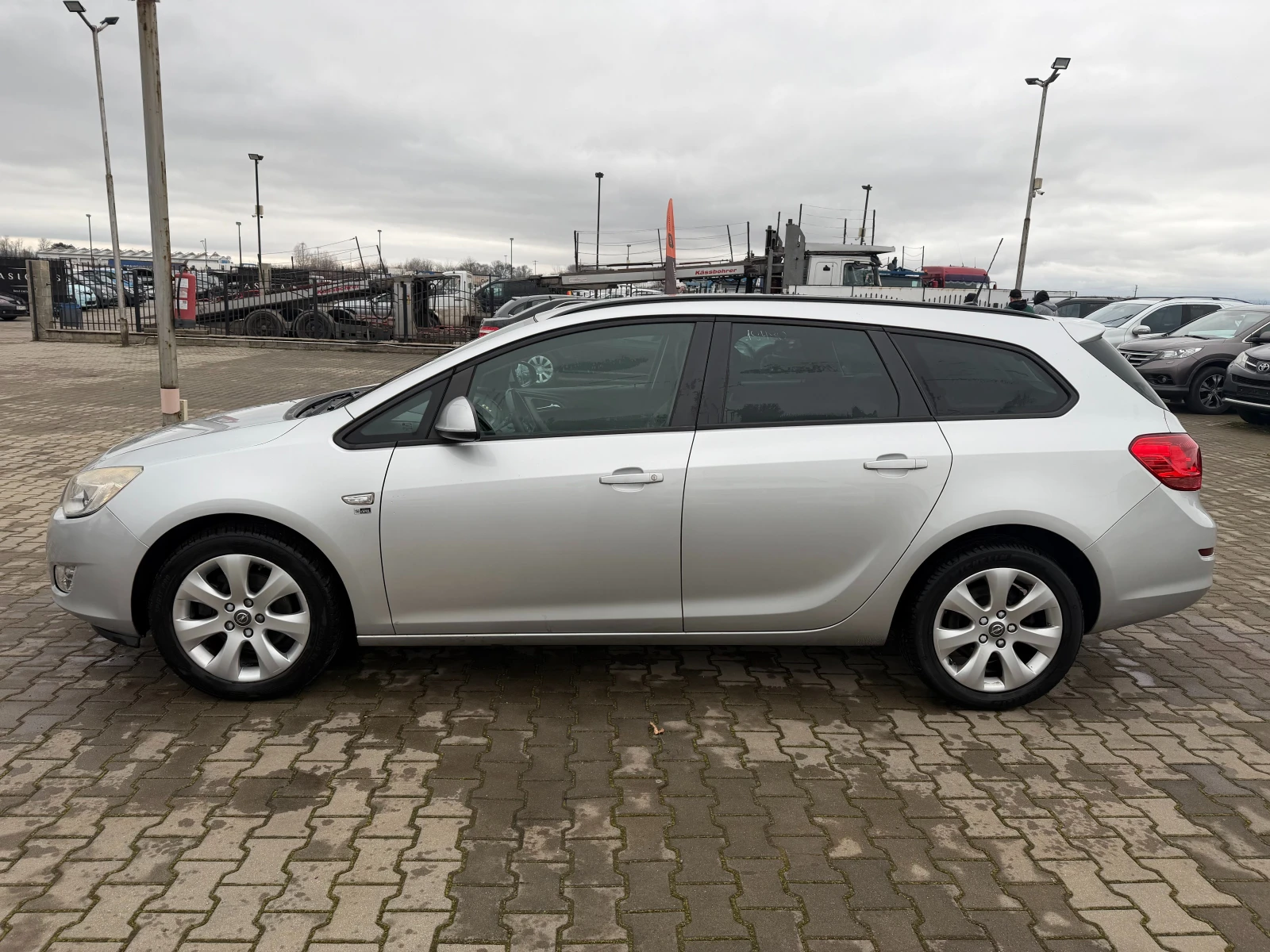 Opel Astra 1.7CDTI EURO 5 - изображение 9