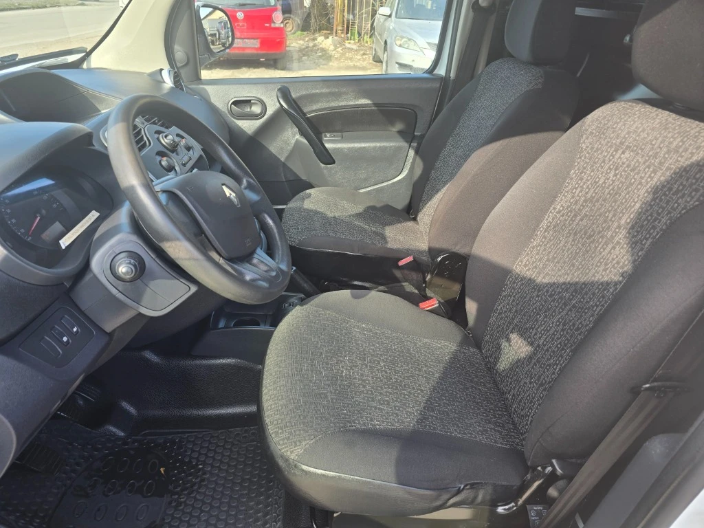 Renault Kangoo 1.2 115�� | Mobile.bg � ����������� 9