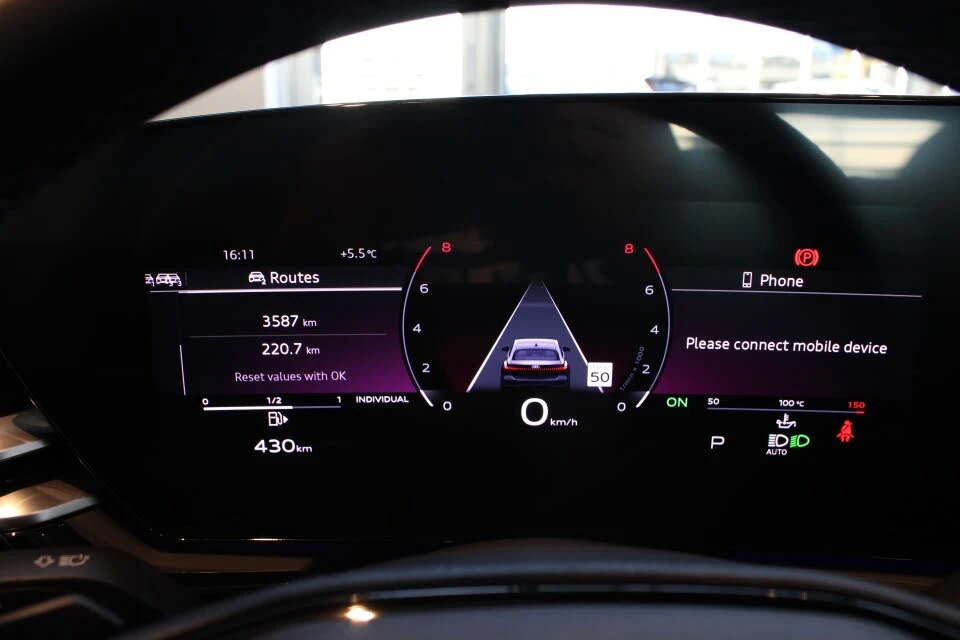 Audi A5 quattro 45 TFSI* ОТ AUDI* 3600 КМ* , снимка 12 - Автомобили и джипове - 53768281