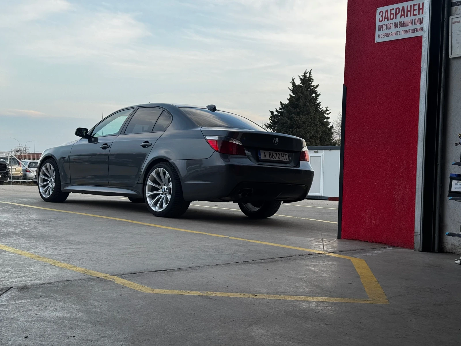 BMW 525, снимка 11 - Автомобили и джипове - 53806817