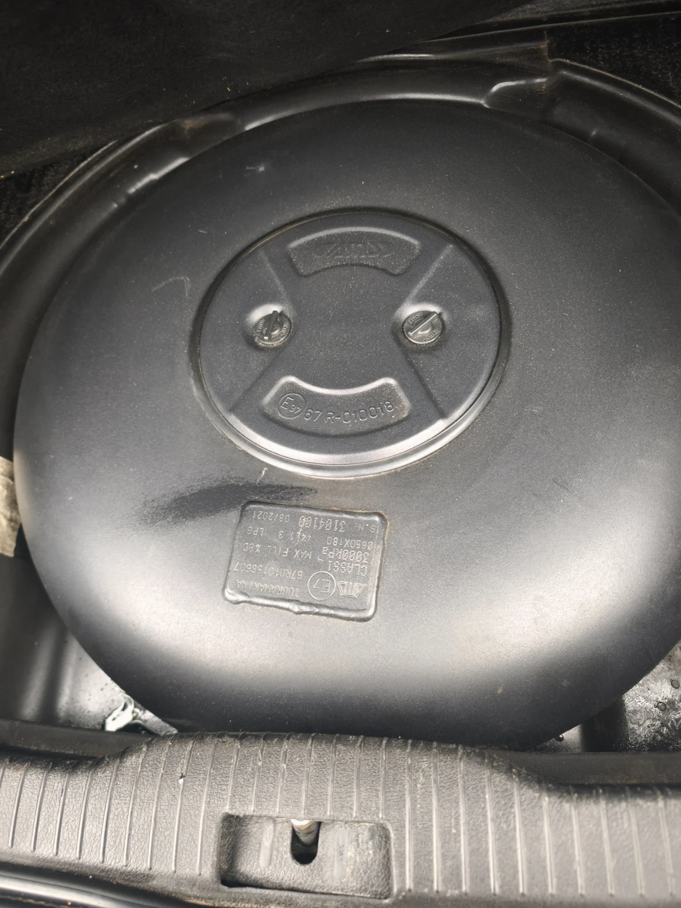 VW Golf, снимка 16 - Автомобили и джипове - 53903099