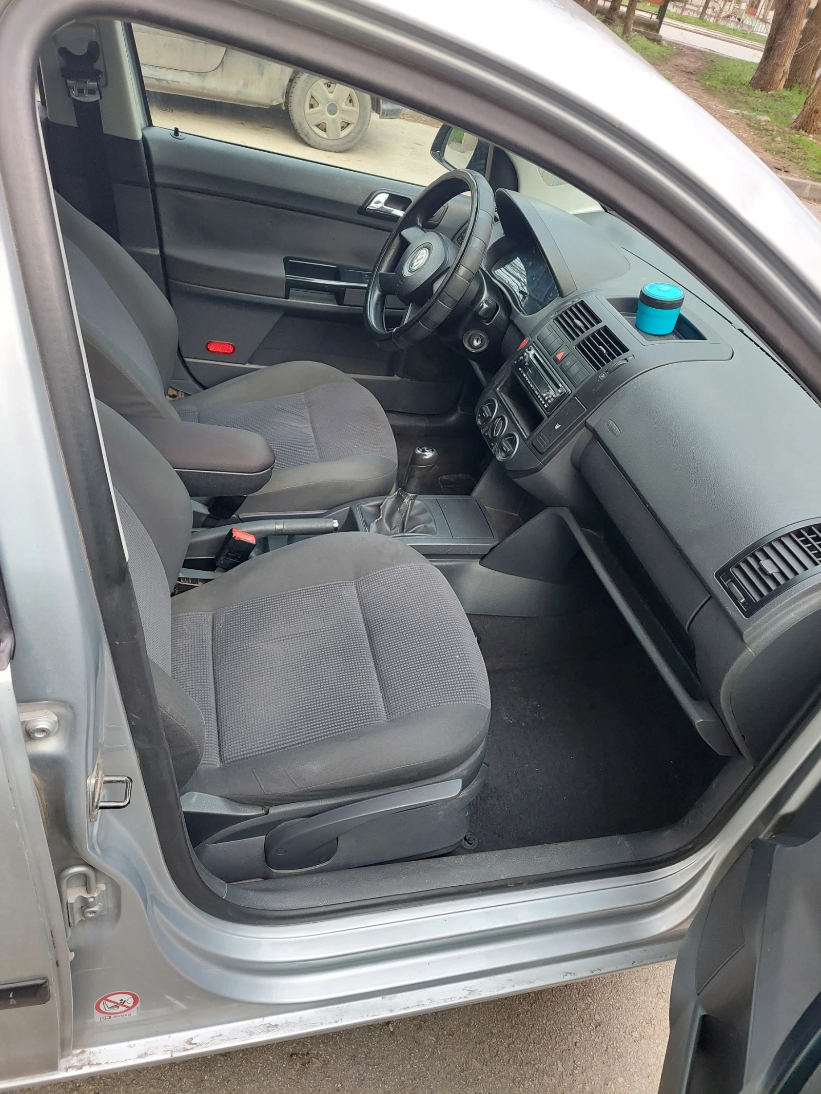 VW Polo 1200, снимка 8 - Автомобили и джипове - 54058155