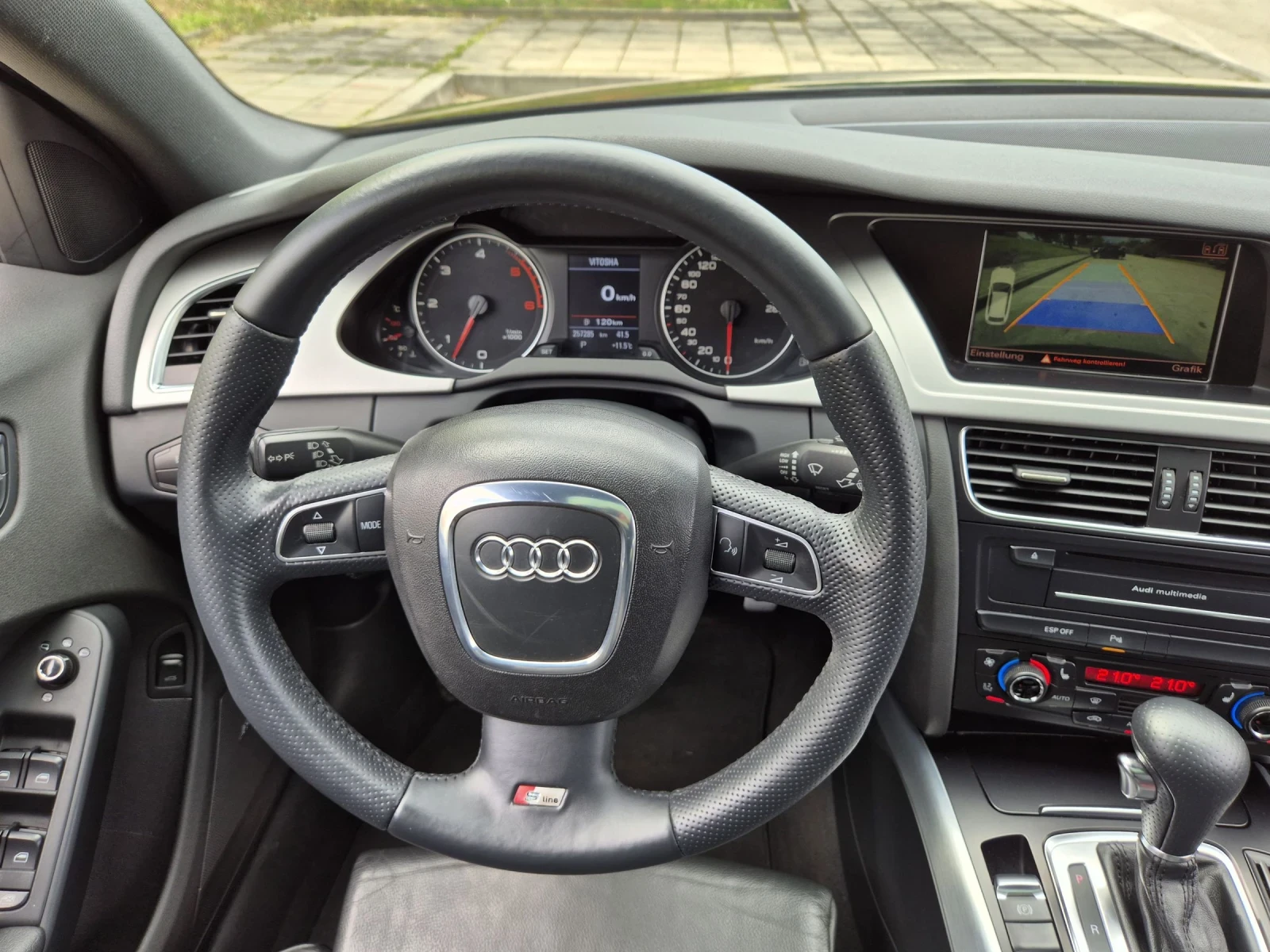 Audi A4 3.0TDI 3xS Line Quattro Панорама Камера , снимка 15 - Автомобили и джипове - 54389755