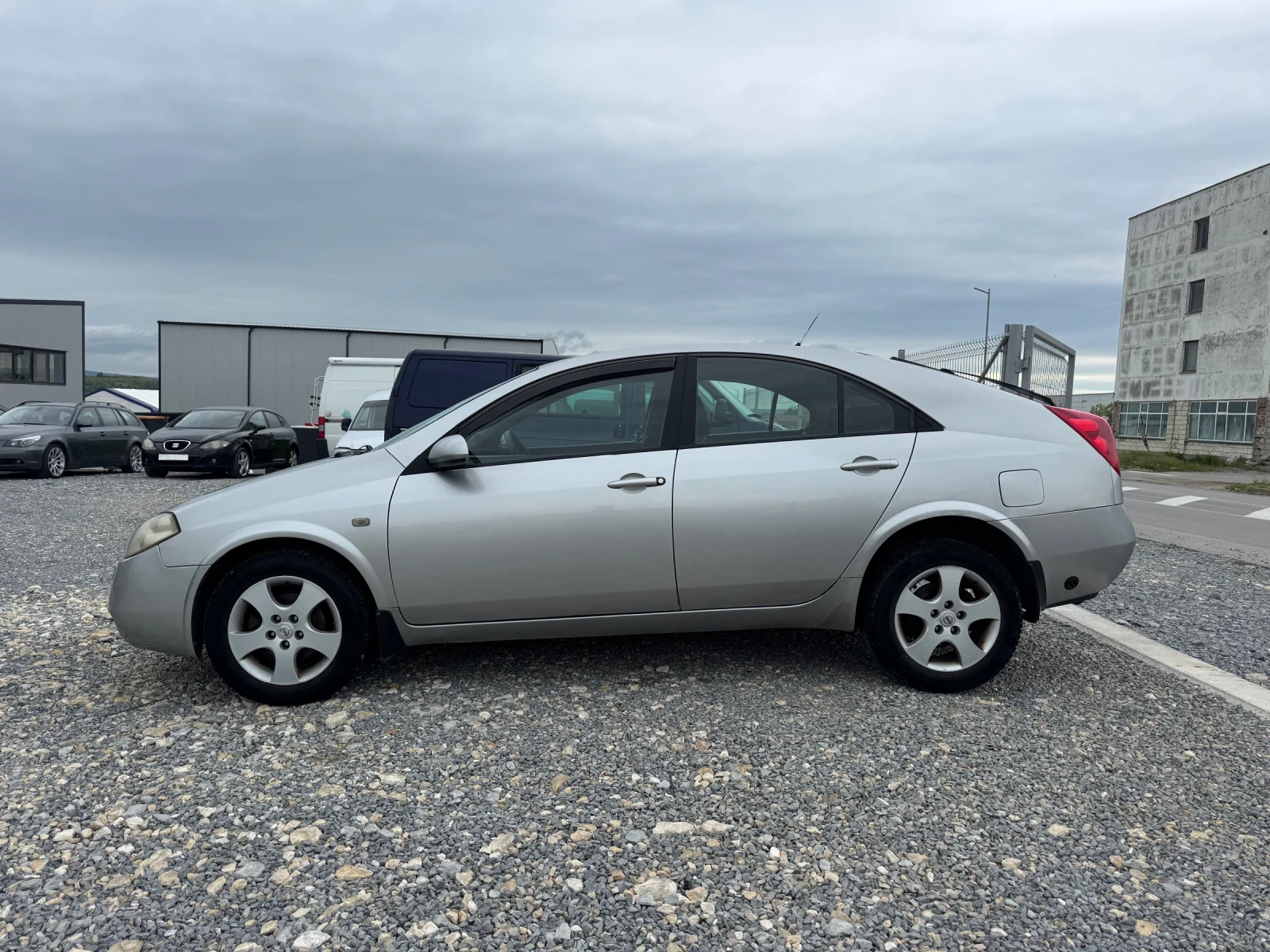 Nissan Primera 2.0 KLIMATIK, снимка 11 - Автомобили и джипове - 54629853