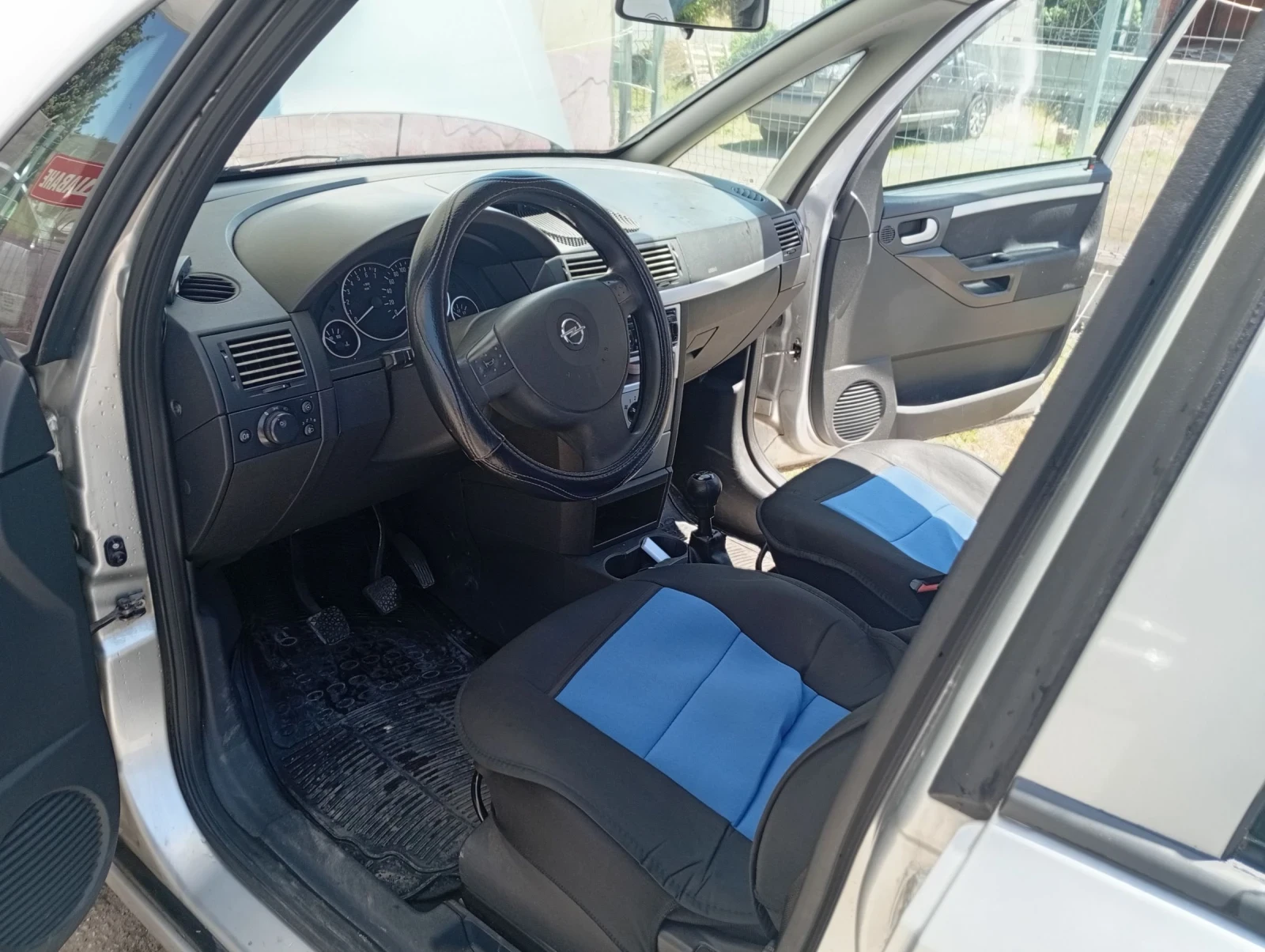 Opel Meriva, снимка 11 - Автомобили и джипове - 54691398