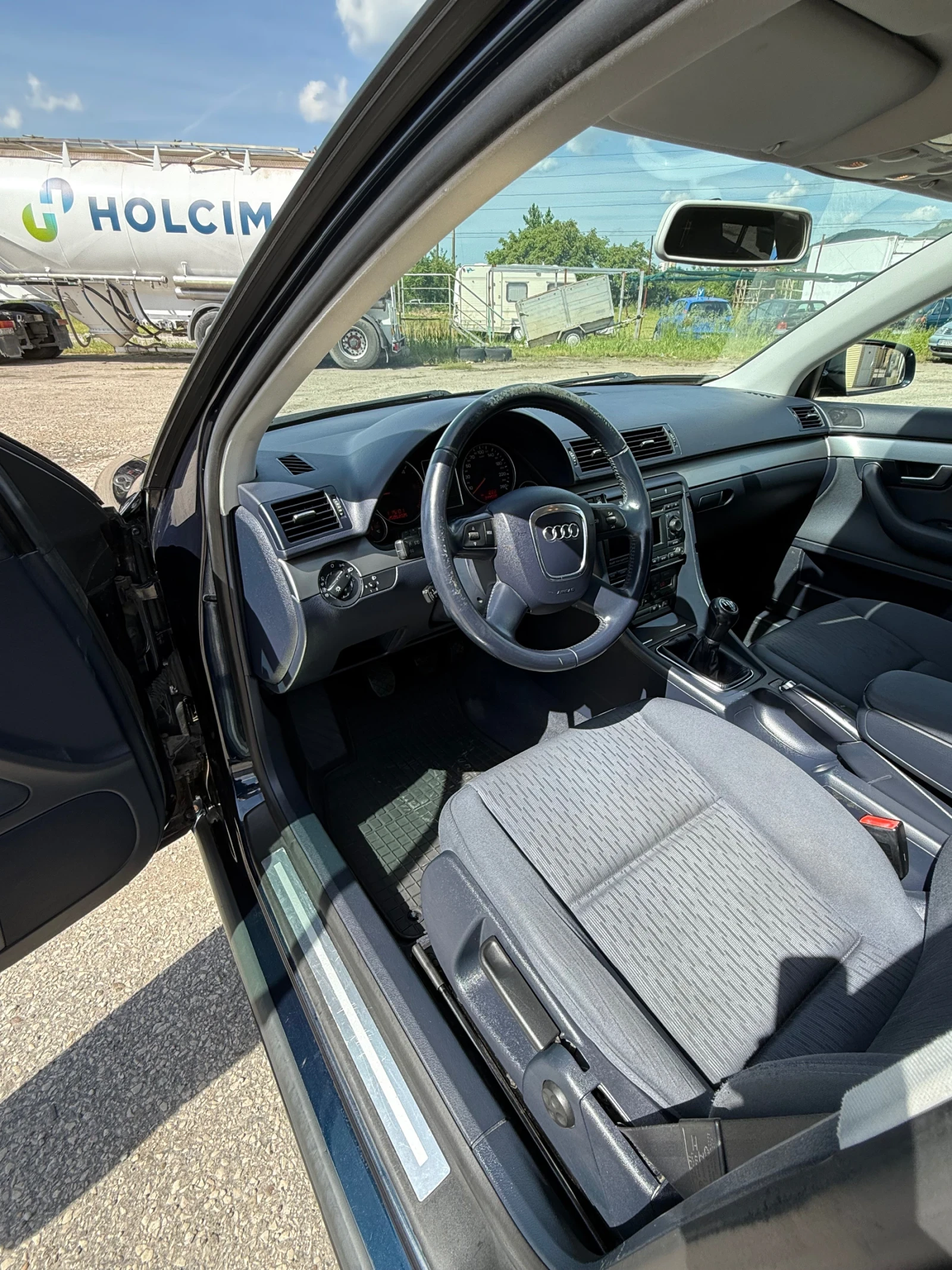 Audi A4 2.0 TDI , снимка 6 - Автомобили и джипове - 54700269