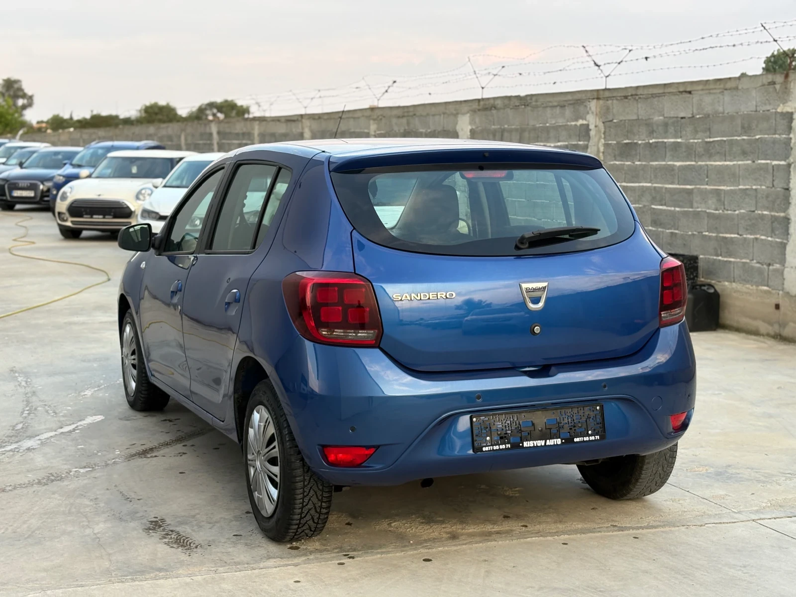 Dacia Sandero 1.0 TCe Turbo ГАЗ 101кс 100 000км EURO6D, снимка 6 - Автомобили и джипове - 54795618