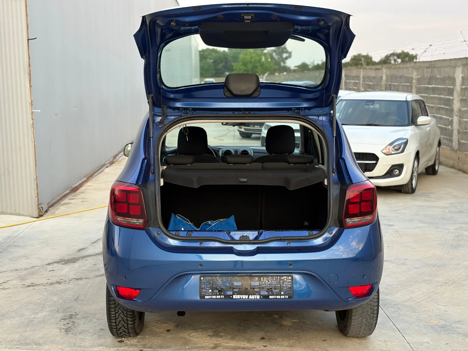 Dacia Sandero 1.0 TCe Turbo ГАЗ 101кс 100 000км EURO6D, снимка 9 - Автомобили и джипове - 54795618