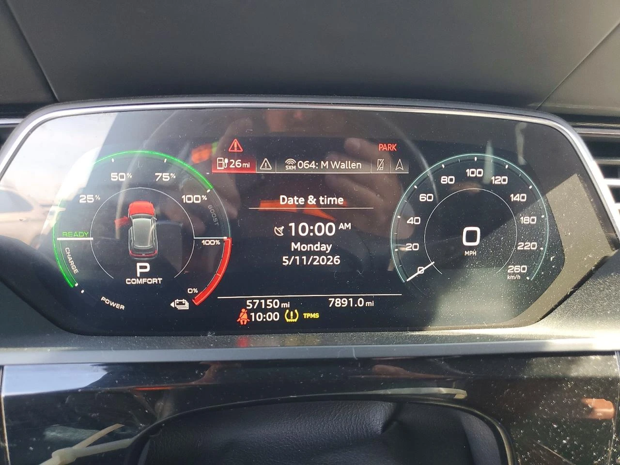 Audi E-Tron Prestige, снимка 8 - Автомобили и джипове - 55004077