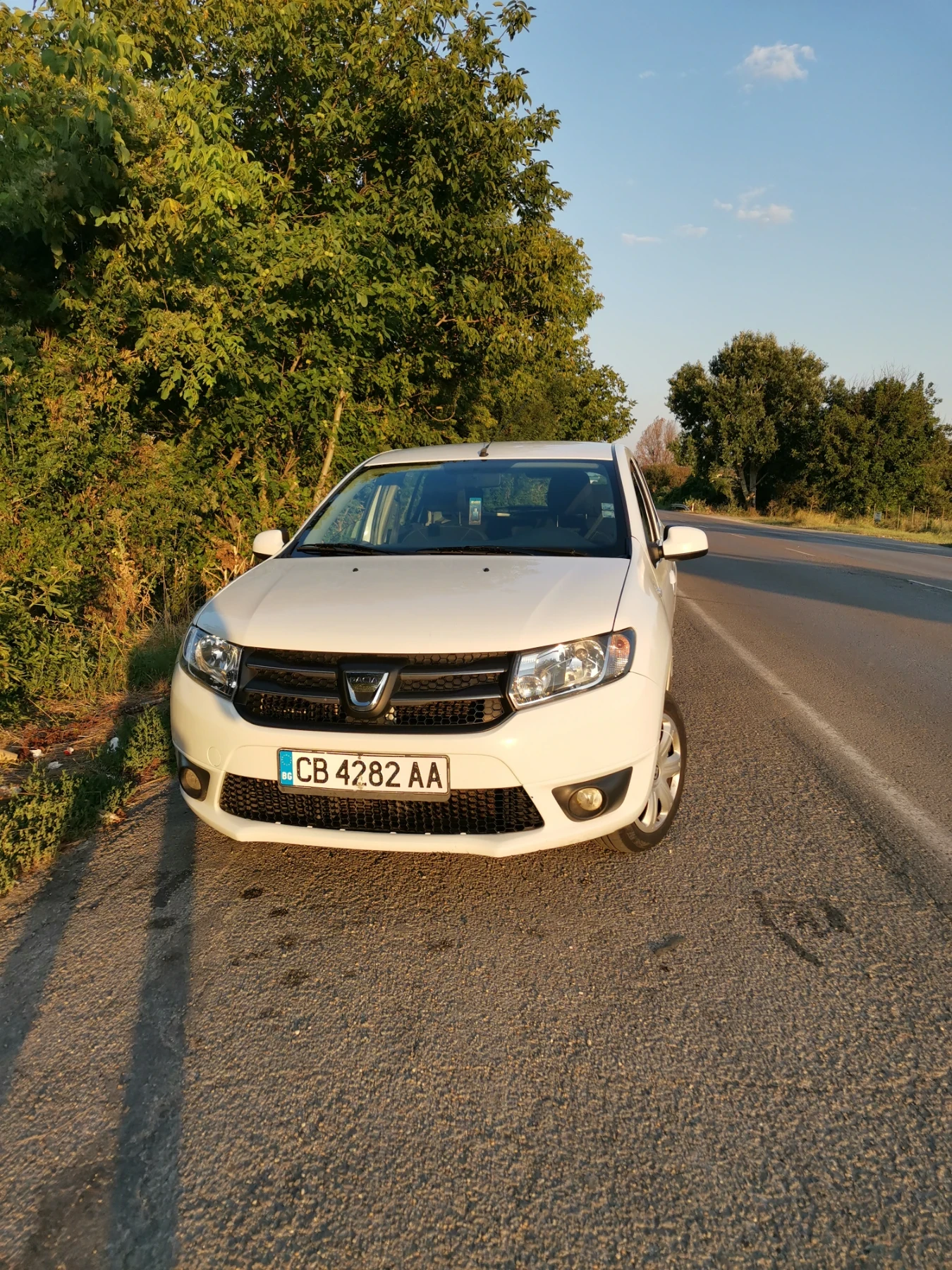 Dacia Sandero 1.5, снимка 7 - Автомобили и джипове - 55565079