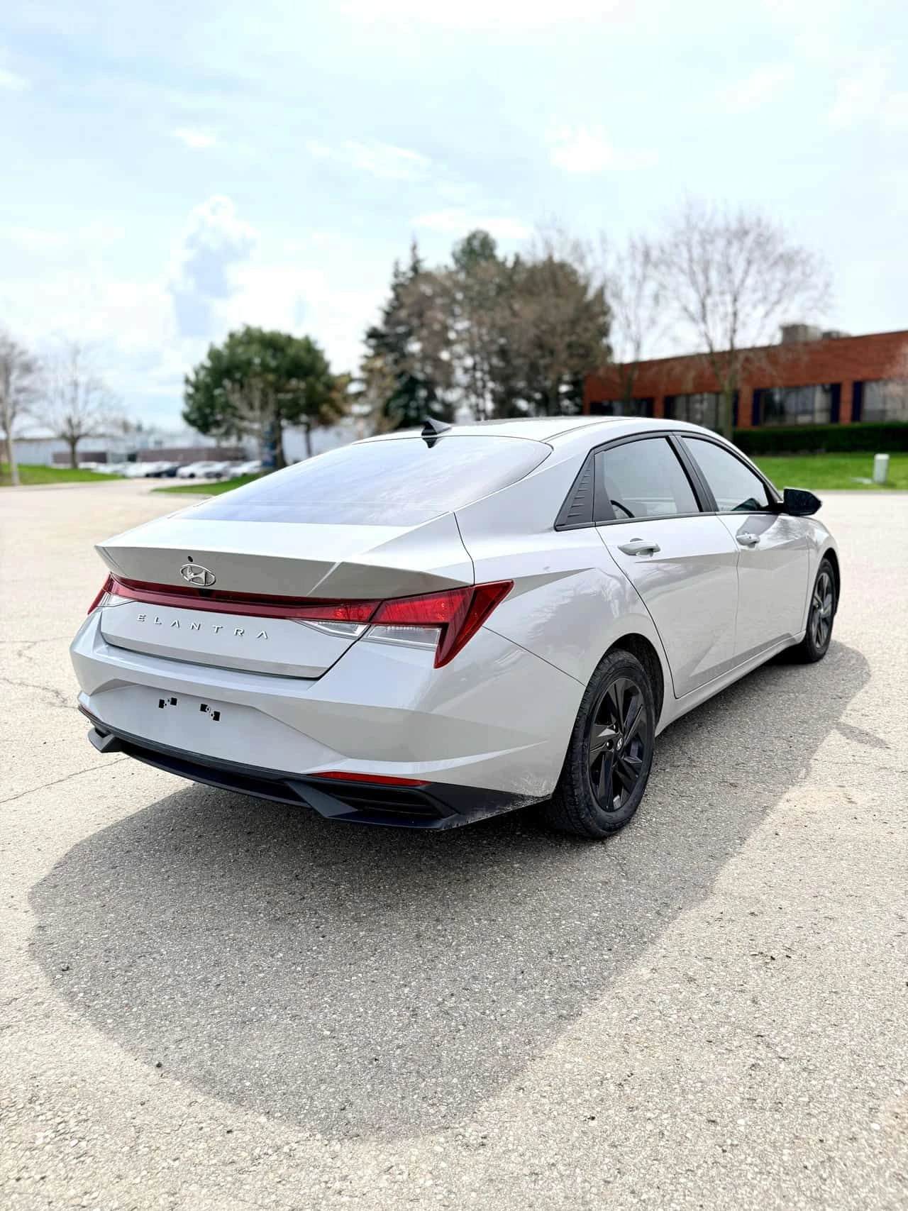Hyundai Elantra PREFERRED| ПОДГРЕВИ| KEYLESS| LANE ASSSIST| , снимка 3 - Автомобили и джипове - 55612830