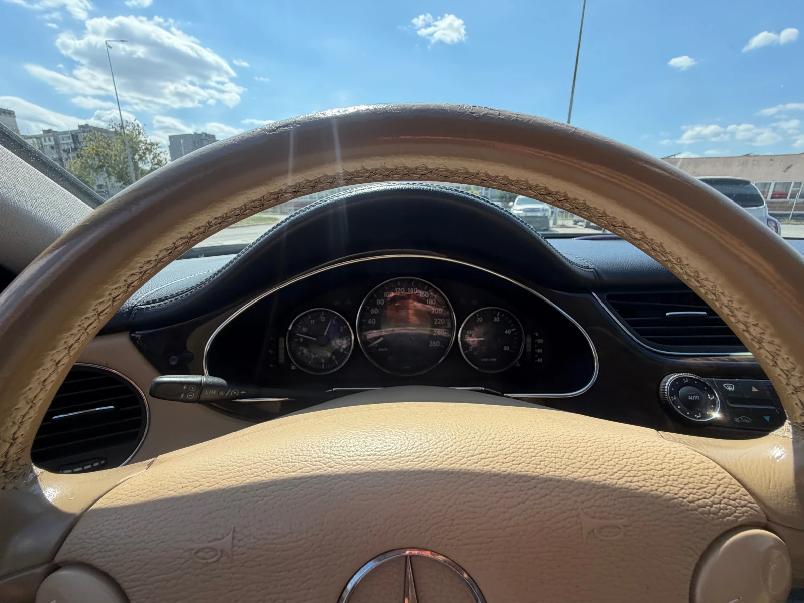 Mercedes-Benz CLS 320 ПРОМОЦИЯ* 7G* Кожа* Navi* , снимка 12 - Автомобили и джипове - 55624273