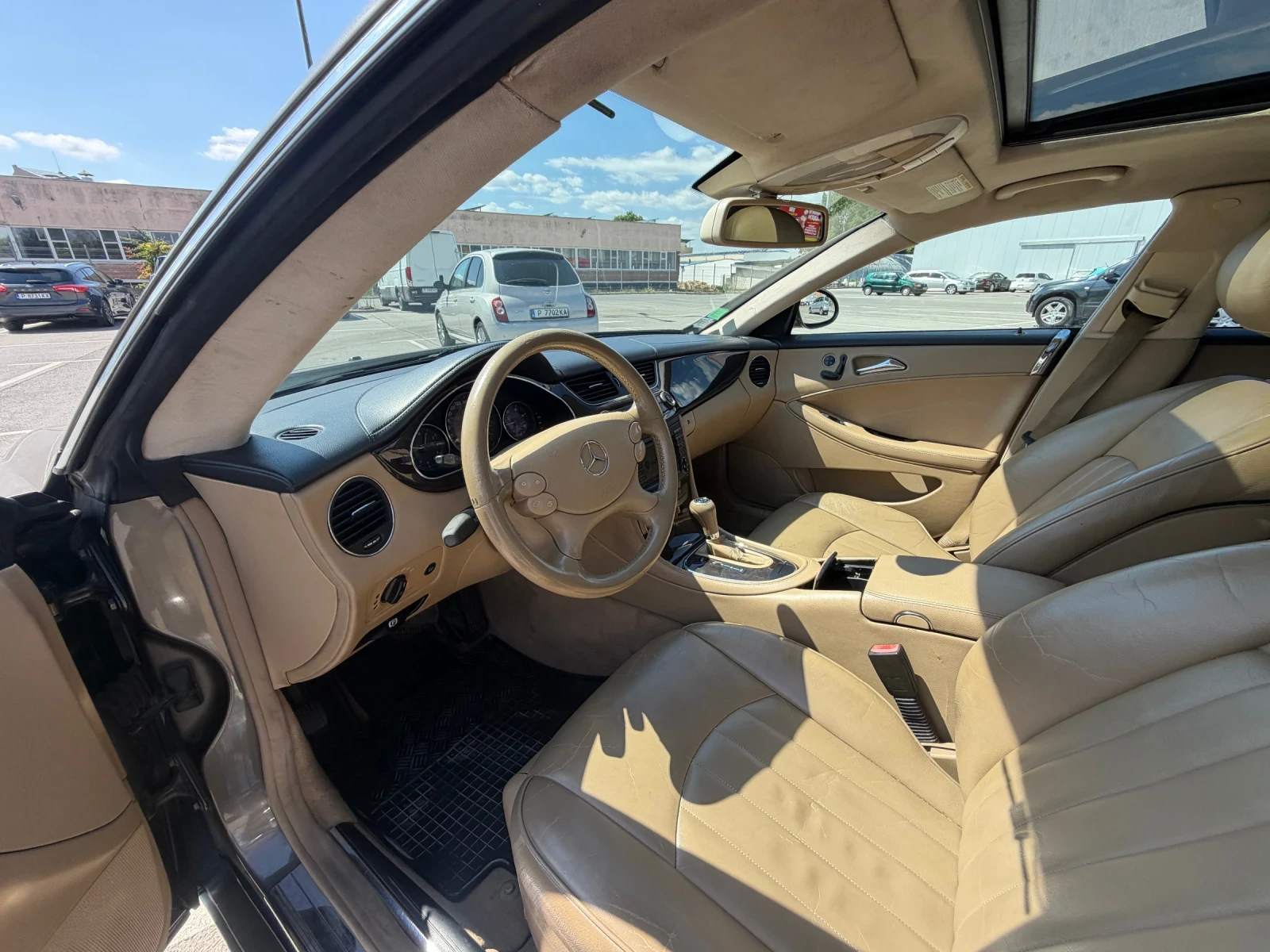Mercedes-Benz CLS 320 ПРОМОЦИЯ* 7G* Кожа* Navi* , снимка 9 - Автомобили и джипове - 55624273