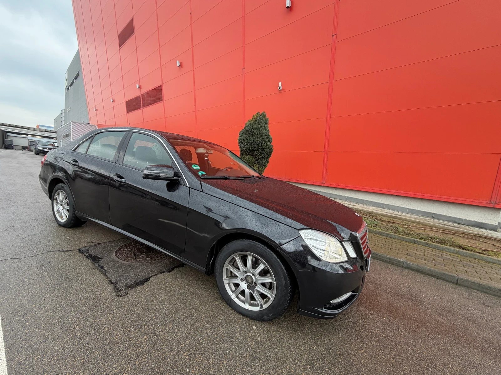 Mercedes-Benz E 220 7G* Кожа* Navi* 
