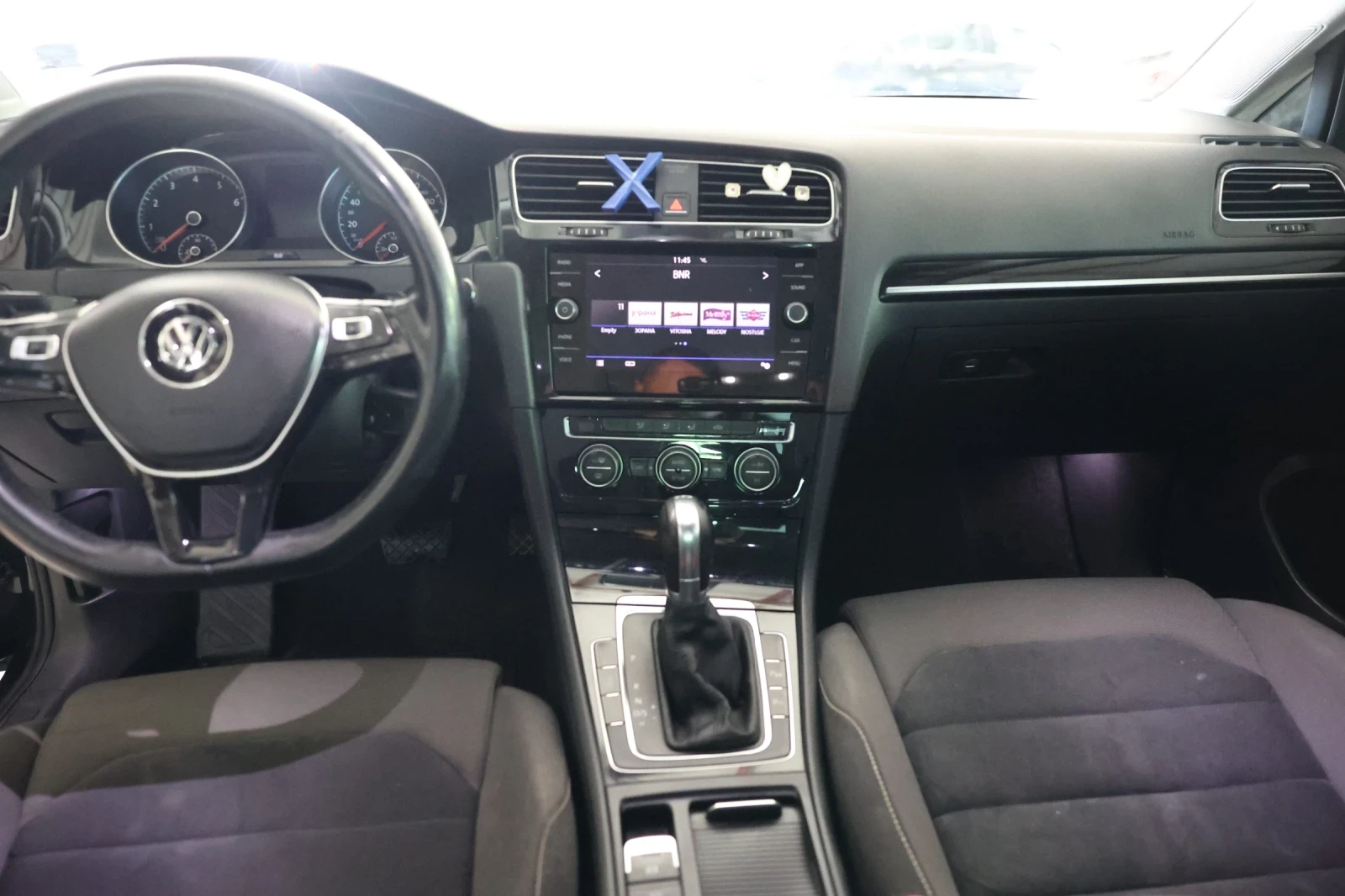 VW Golf Highline, снимка 9 - Автомобили и джипове - 55868823