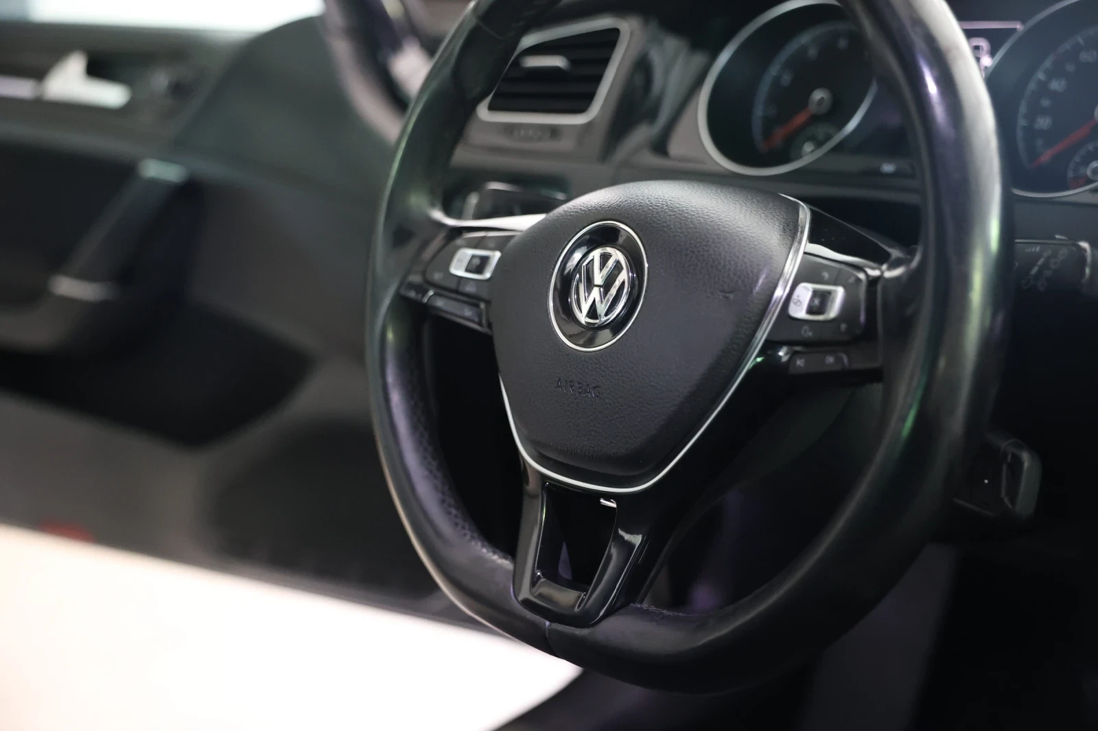 VW Golf Highline, снимка 13 - Автомобили и джипове - 55868823