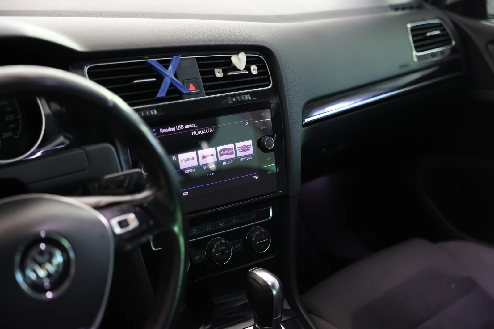 VW Golf Highline, снимка 3 - Автомобили и джипове - 55868823