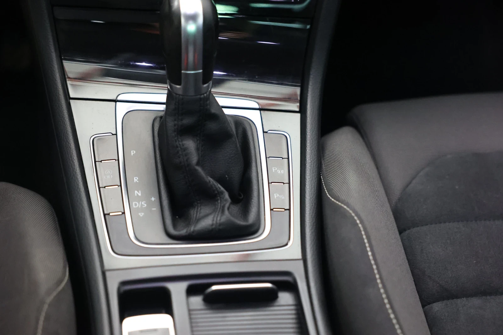 VW Golf Highline, снимка 6 - Автомобили и джипове - 55868823