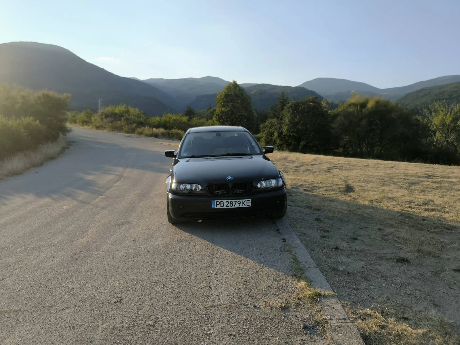 BMW 318, снимка 3 - Автомобили и джипове - 55961996